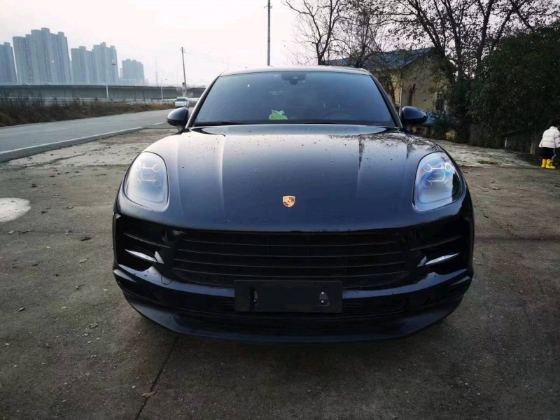 衡阳21年保时捷Macan1