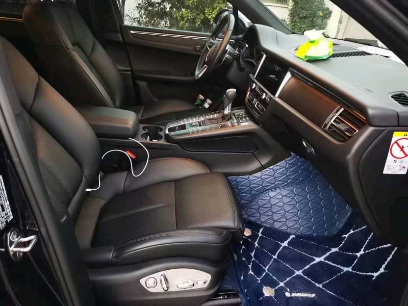 衡阳21年保时捷Macan4
