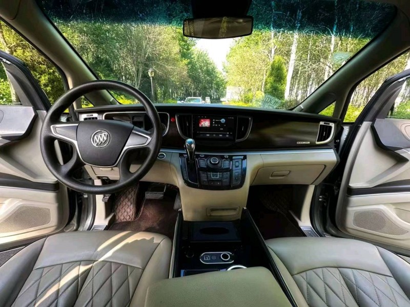 青岛14年别克GL85