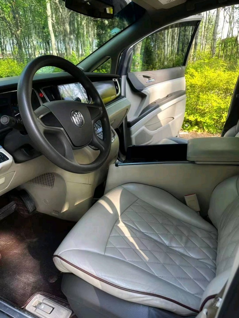 青岛14年别克GL88