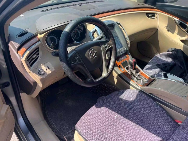 淄博10年别克君越9