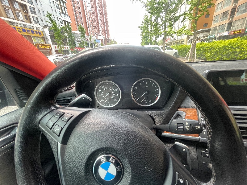 重庆14年宝马X64