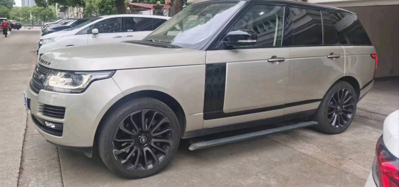 广州17年路虎揽胜行政3