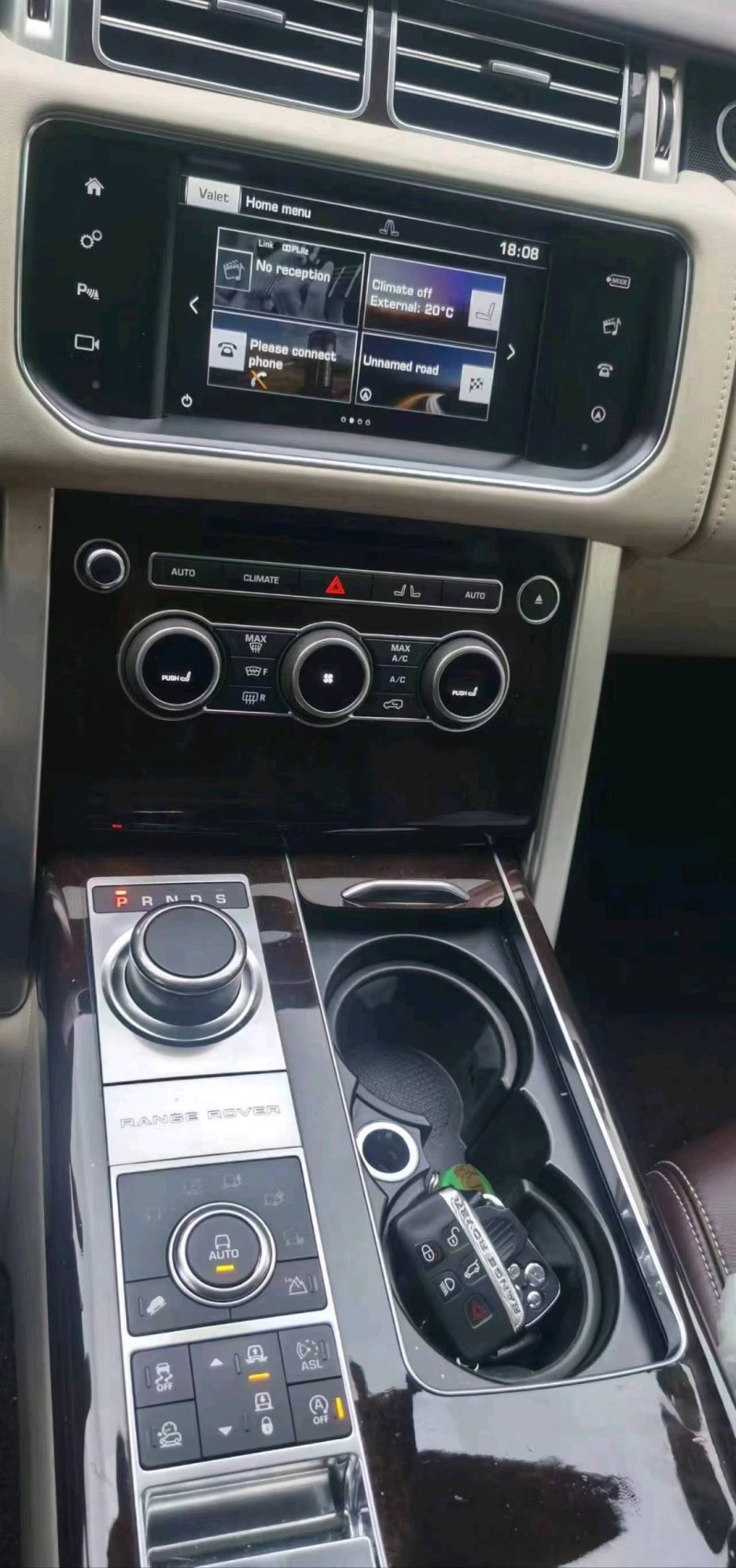 广州17年路虎揽胜行政7