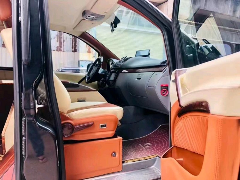 广州13年奔驰威霆4