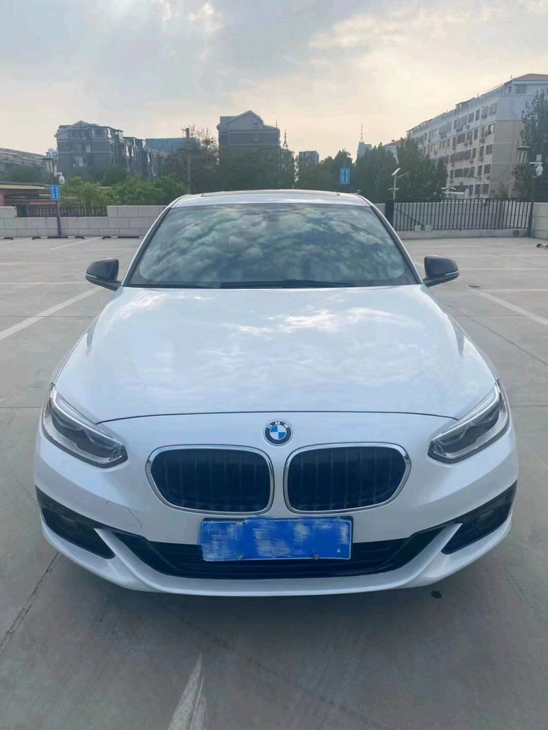 枣庄18年宝马1系1