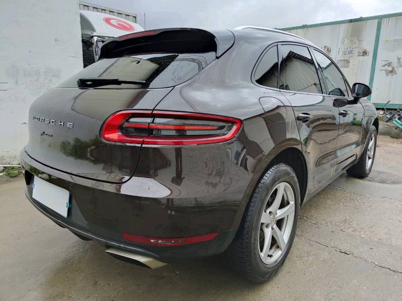 广州17年保时捷Macan7