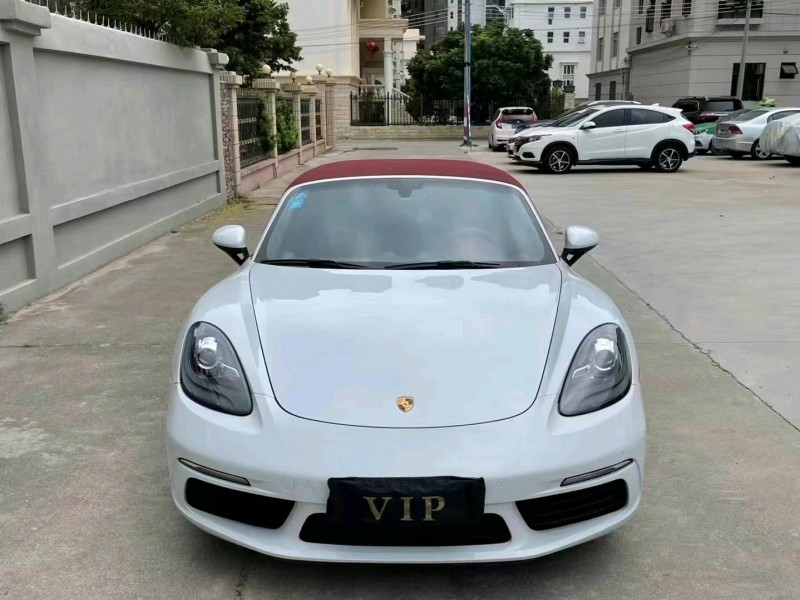 广州17年保时捷Boxster1