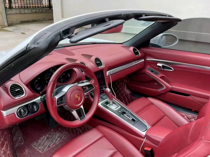 广州17年保时捷Boxster4