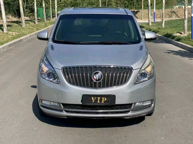 青岛14年别克GL81