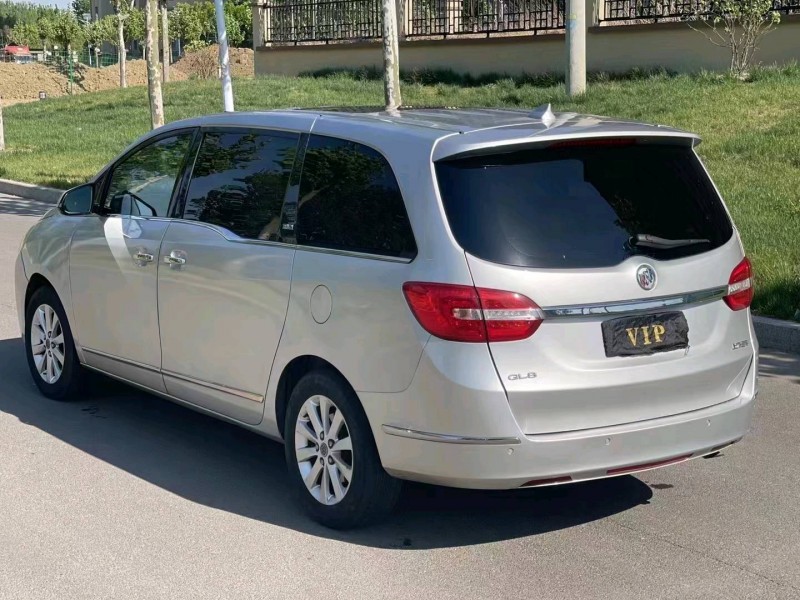 青岛14年别克GL85