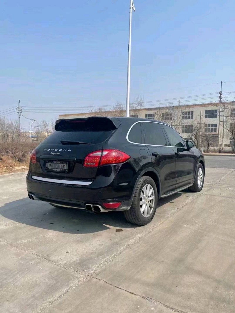 潍坊13年保时捷卡宴7