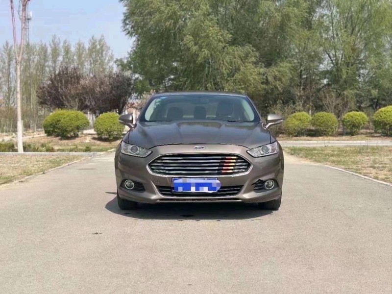 青岛14年福特蒙迪欧1