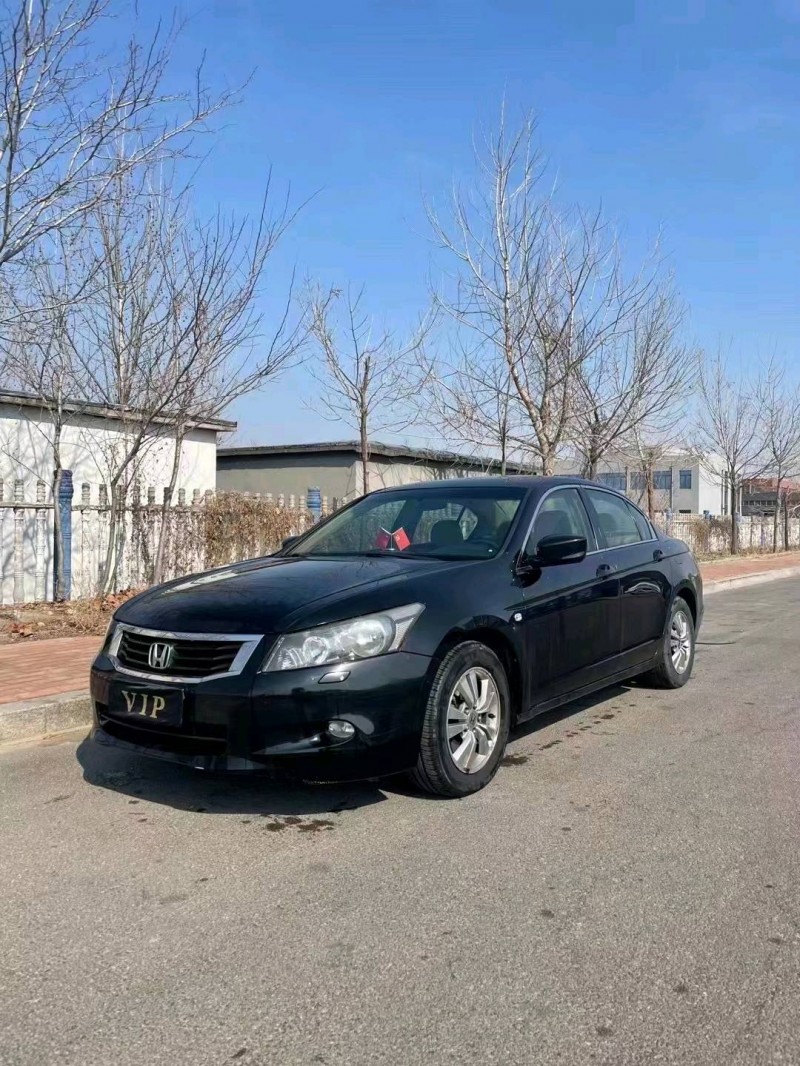 潍坊11年本田雅阁3