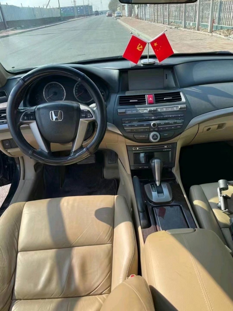 潍坊11年本田雅阁6