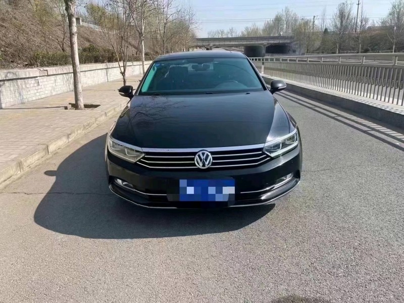 潍坊19年大众迈腾1