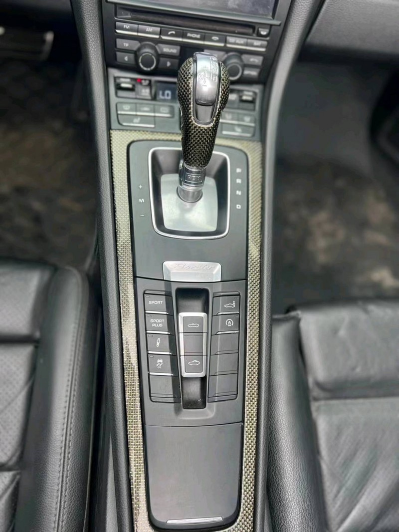 中山15年保时捷Boxster7