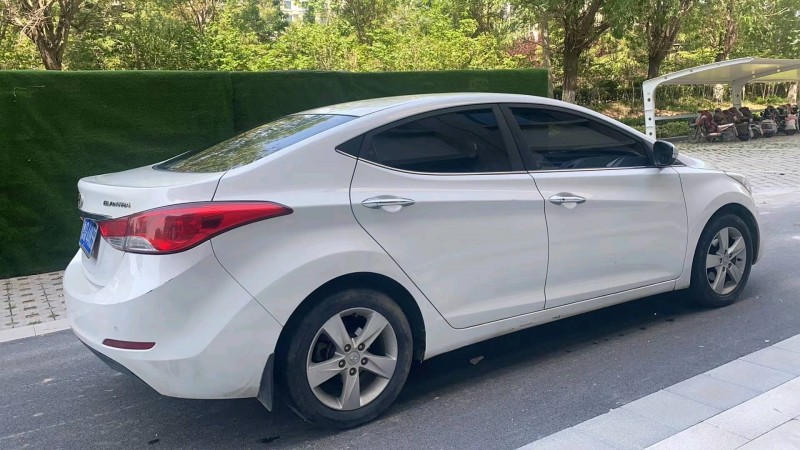 潍坊13年现代朗动7