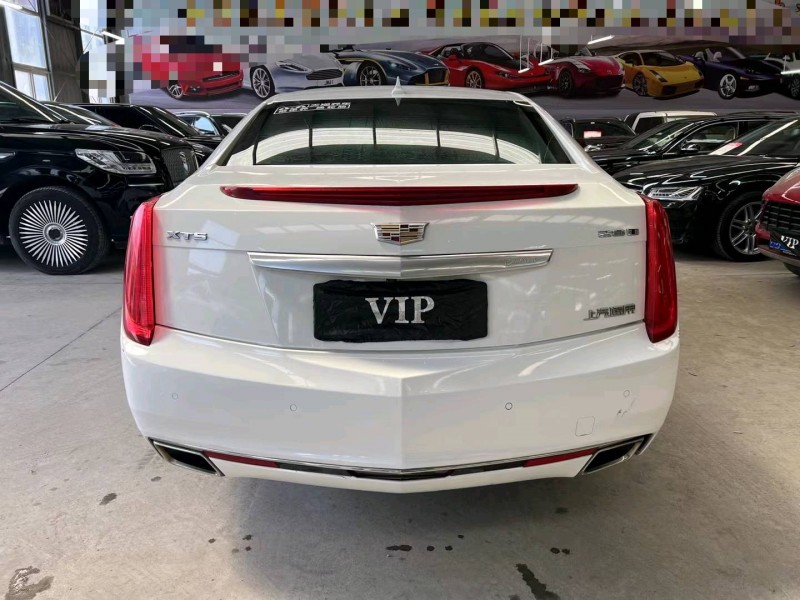 济宁16年凯迪拉克XTS9