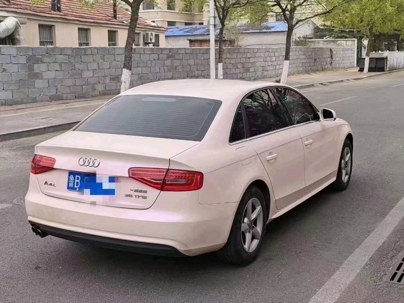 青岛14年奥迪A4L5