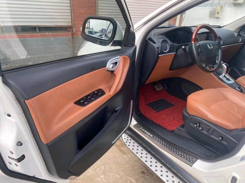 石家庄13年纳智捷大7 MPV8