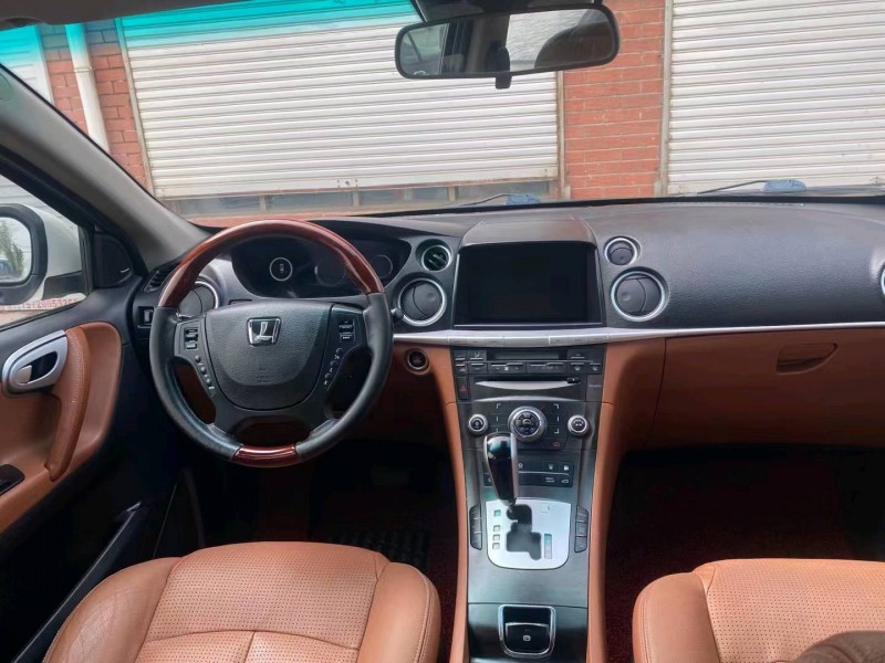 石家庄13年纳智捷大7 MPV7