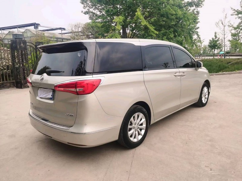 徐州18年别克GL88