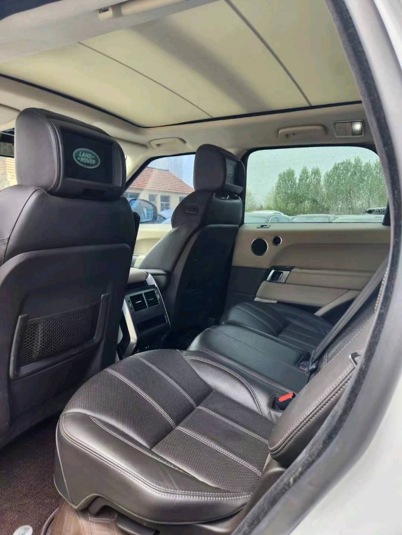 青岛14年路虎揽胜运动6