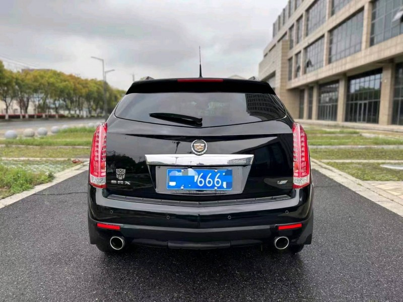 嘉兴12年凯迪拉克SRX7