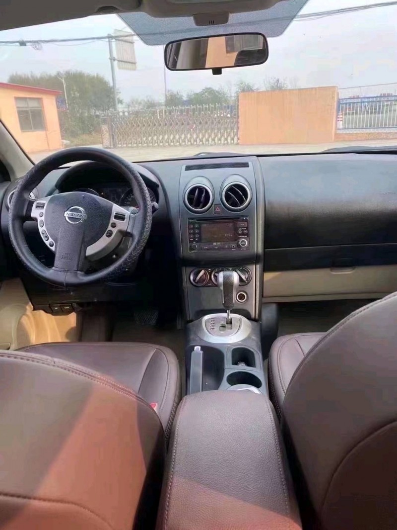 济宁13年日产逍客7