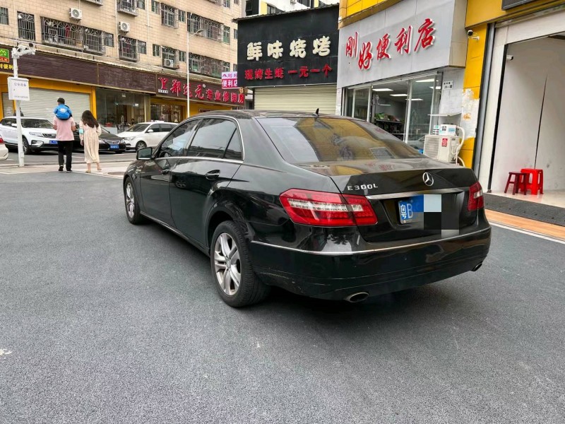 广州11年奔驰E7