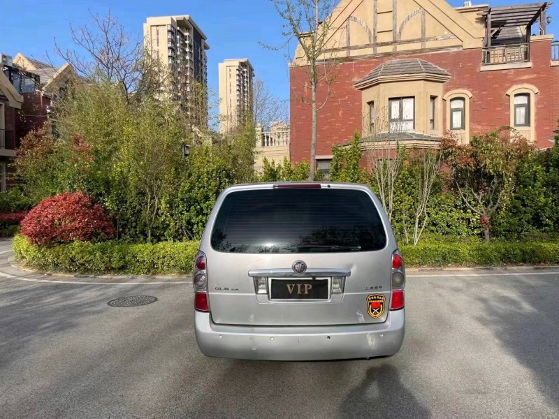 淄博11年别克GL88