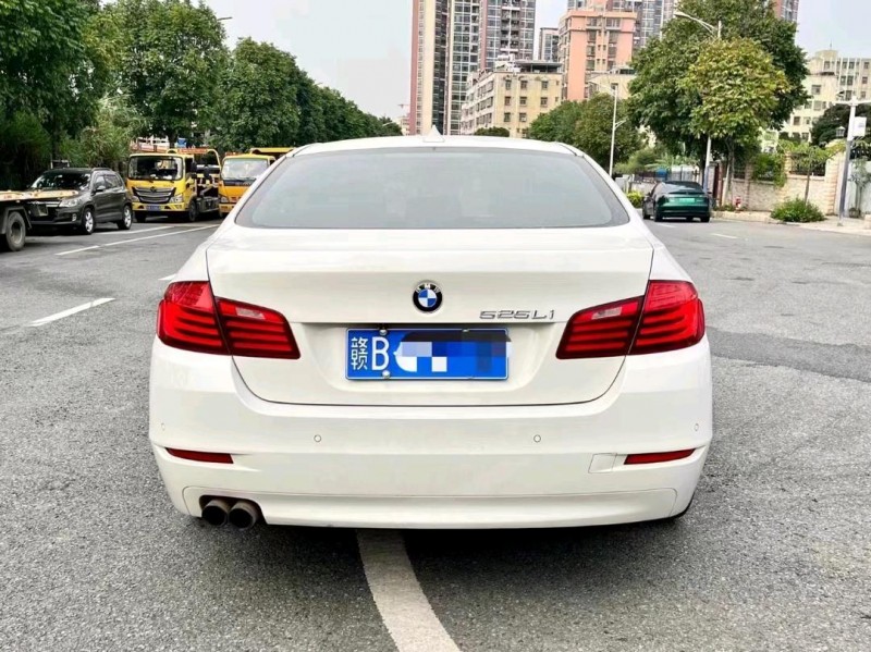 广州14年宝马5系9