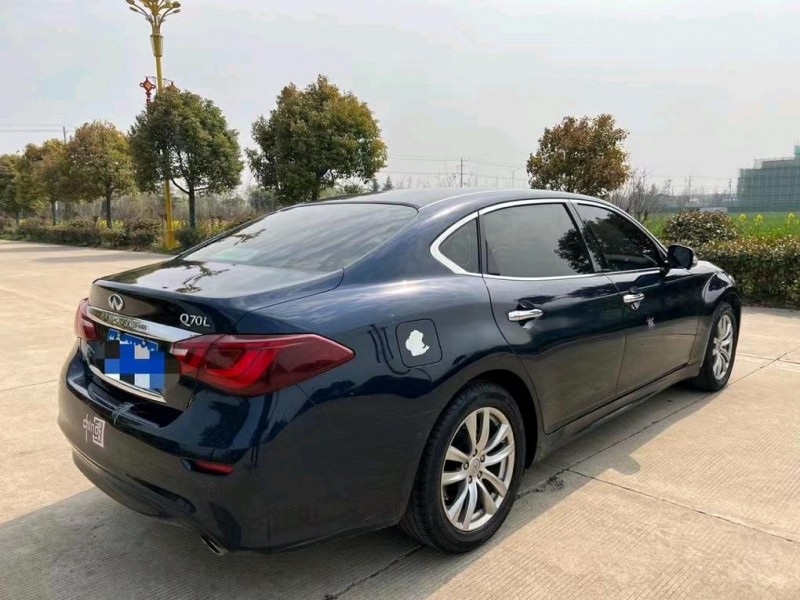 盐城19年英菲尼迪Q704