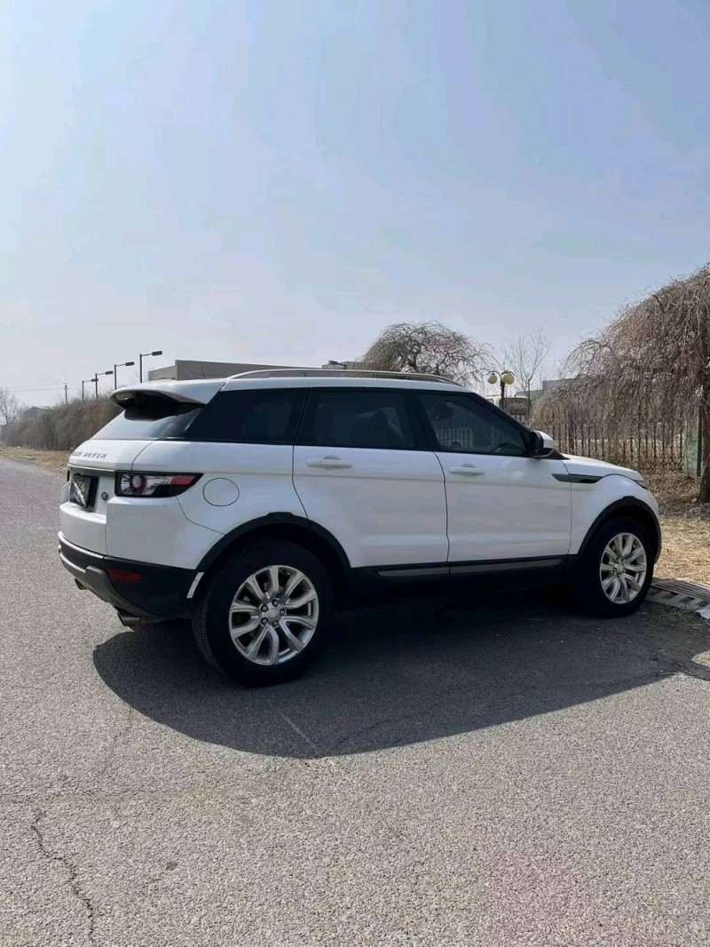 沈阳15年路虎极光8