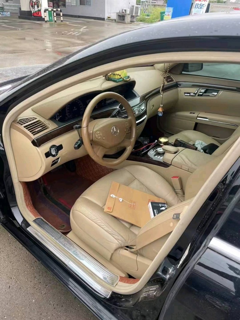 徐州13年奔驰S8