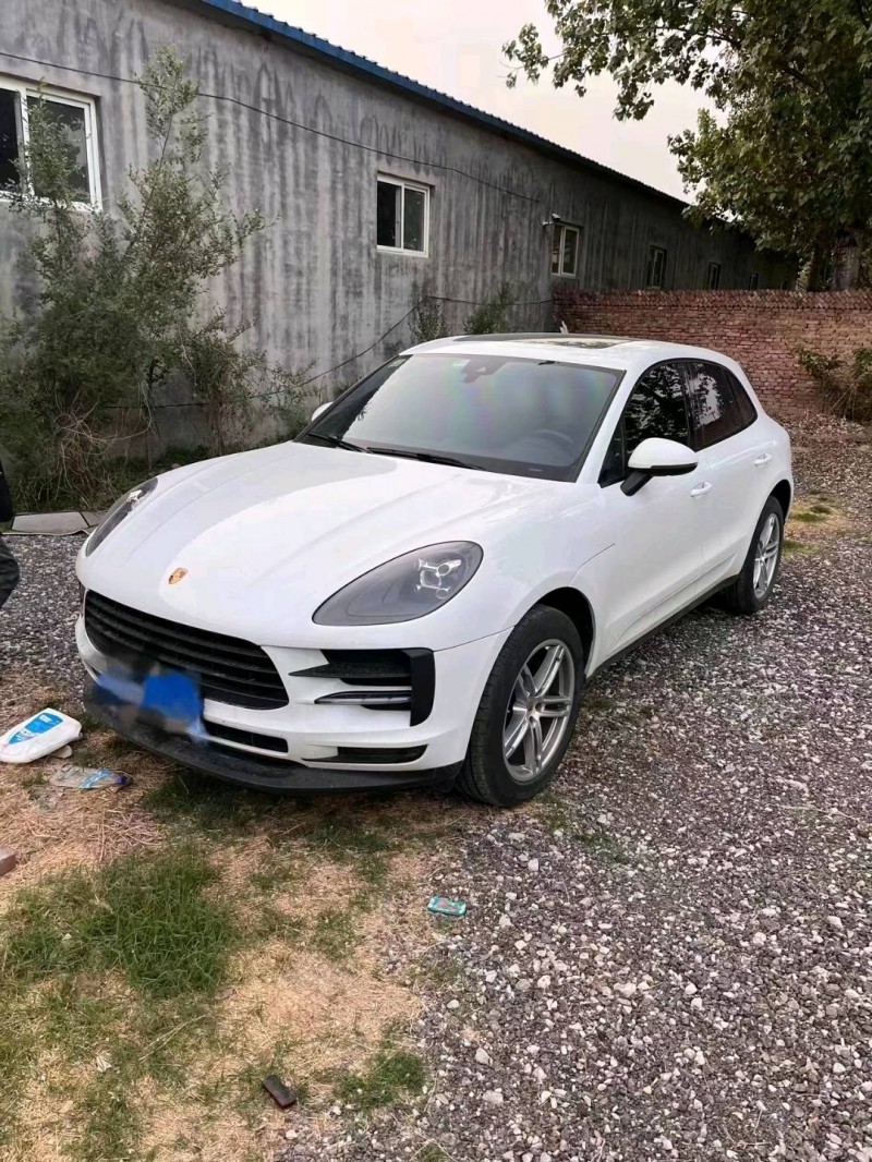 济南19年保时捷Macan3