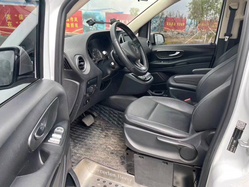 石家庄20年奔驰威霆6