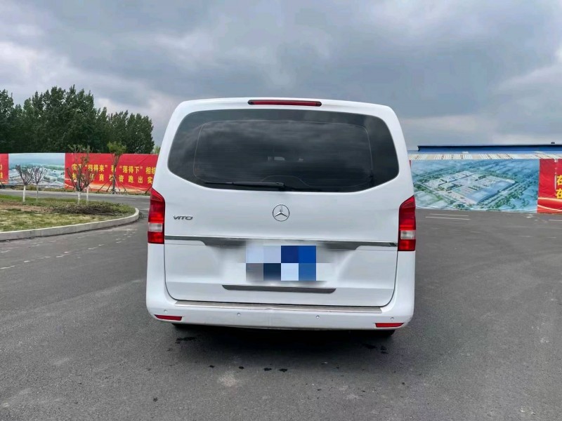 石家庄20年奔驰威霆9