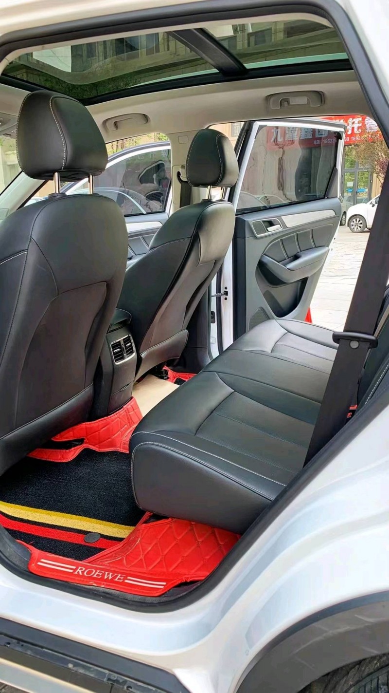 廊坊20年荣威RX55