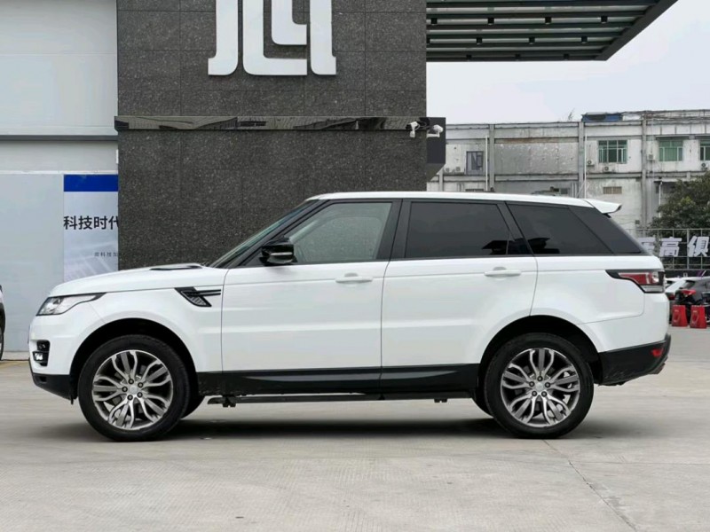 东莞17年路虎揽胜运动4