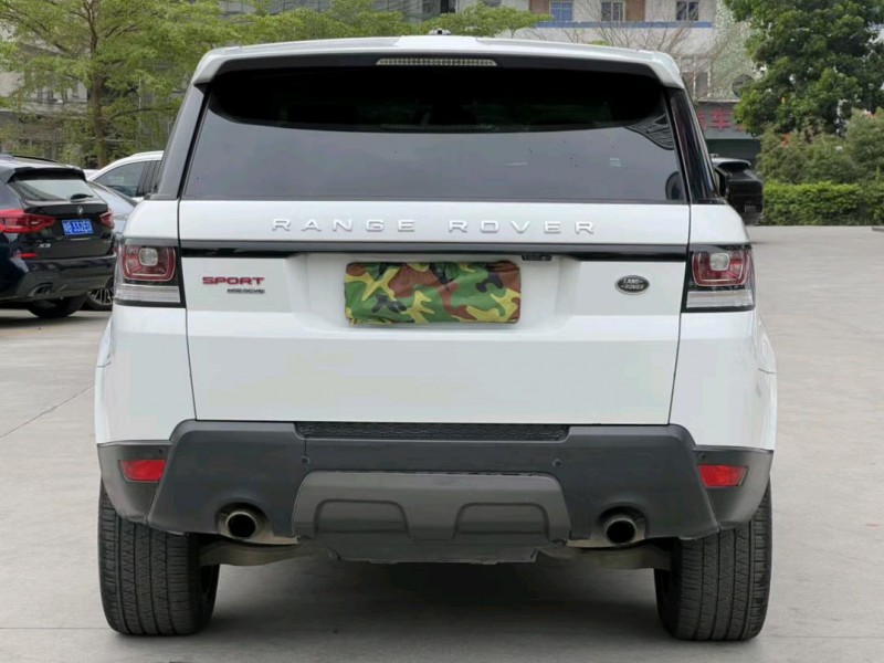 东莞17年路虎揽胜运动9