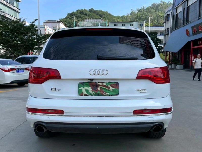 东莞16年奥迪Q79