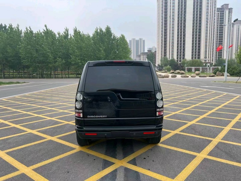 临沂16年路虎发现8