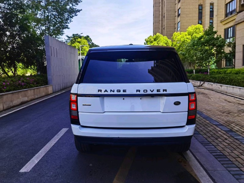 苏州14年路虎揽胜行政8