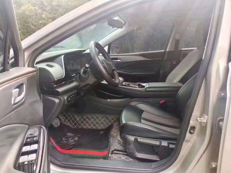 潍坊22年传祺埃安S5806