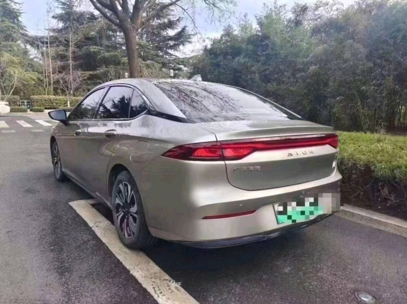 潍坊22年传祺埃安S5807