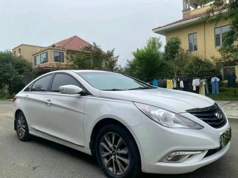 潍坊16年现代索纳塔八2