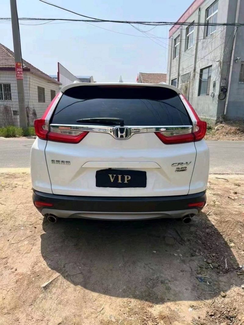 青岛18年本田CRV8