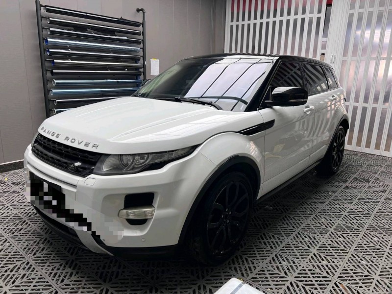 枣庄13年路虎极光3